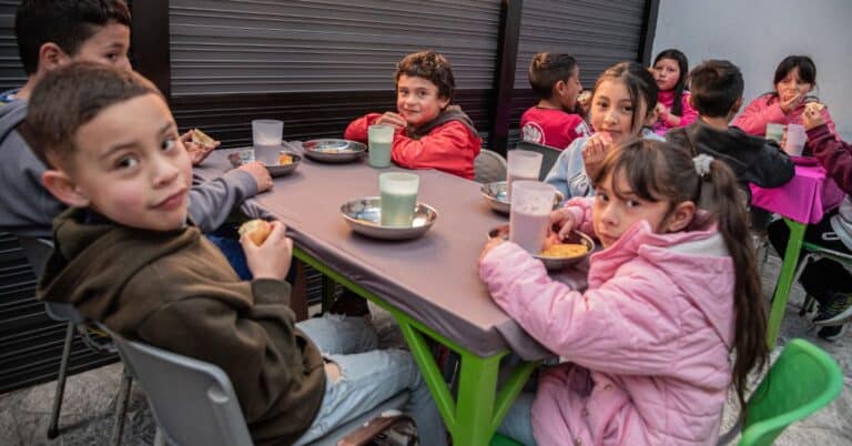 Nutrición: ¿La Clave Para El Futuro De La Niñez? Fundación Colombiana 5 Nutrición Fundación Colombiana